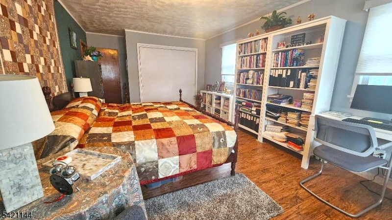 BYRAM BAY - Residential