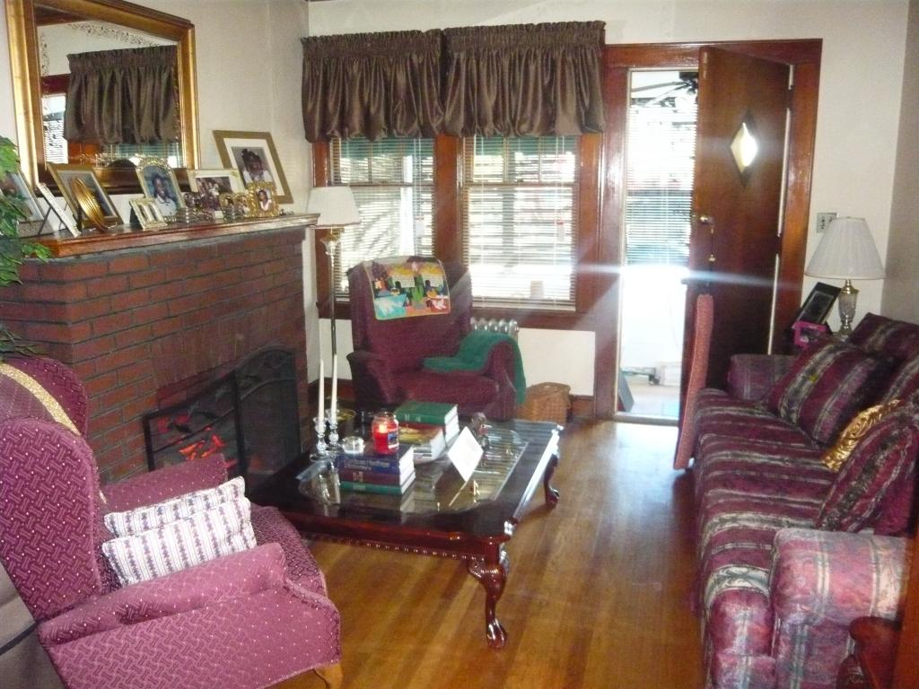 IRONBOUND - Residential Lease