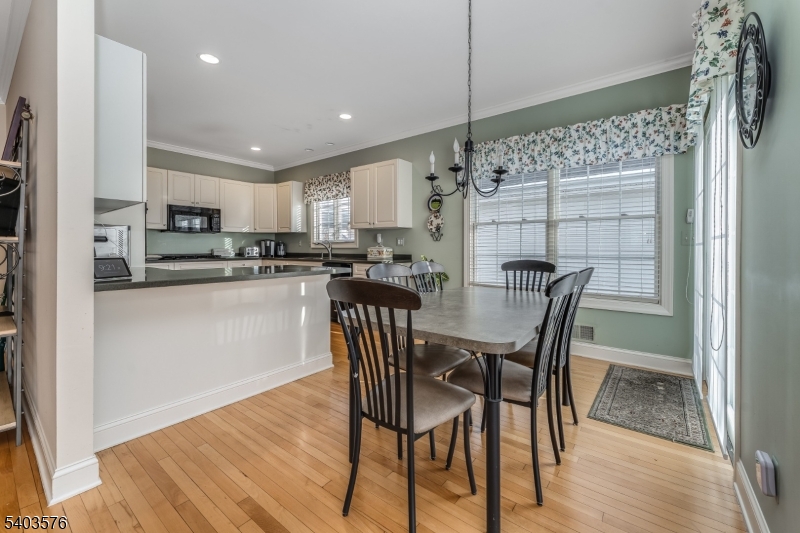 Hawk Point Reserve - Residential