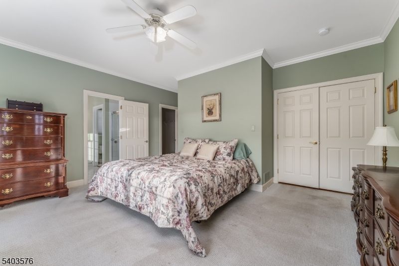 Hawk Point Reserve - Residential