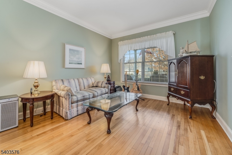 Hawk Point Reserve - Residential