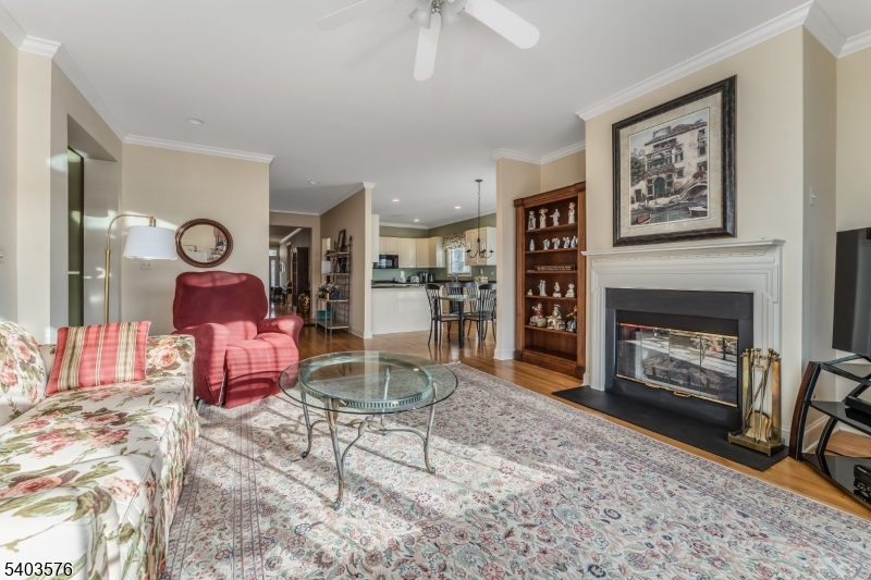 Hawk Point Reserve - Residential