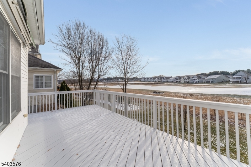 Hawk Point Reserve - Residential