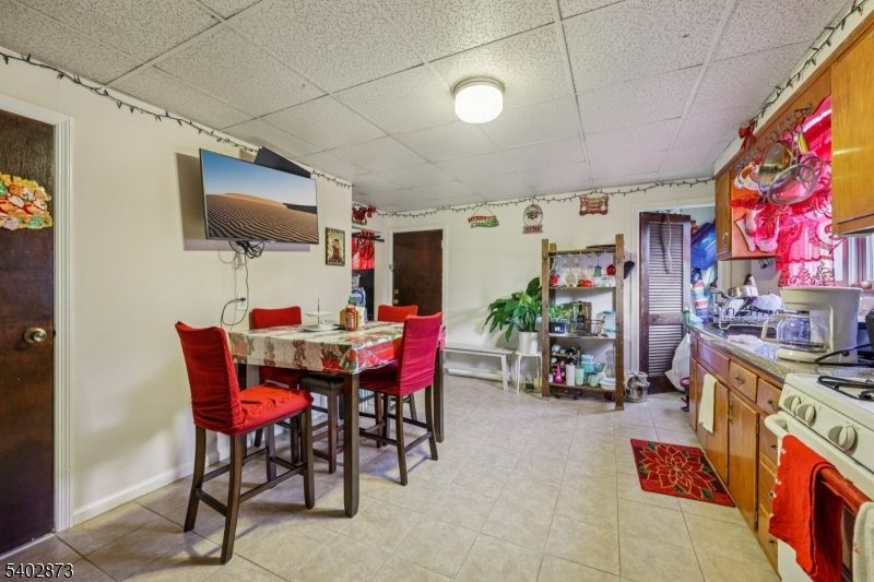 Port Section - Residential Income