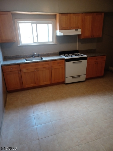 Port Section - Residential Income