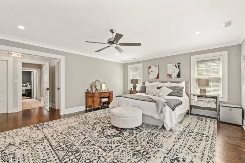 Rolling Hill - Residential