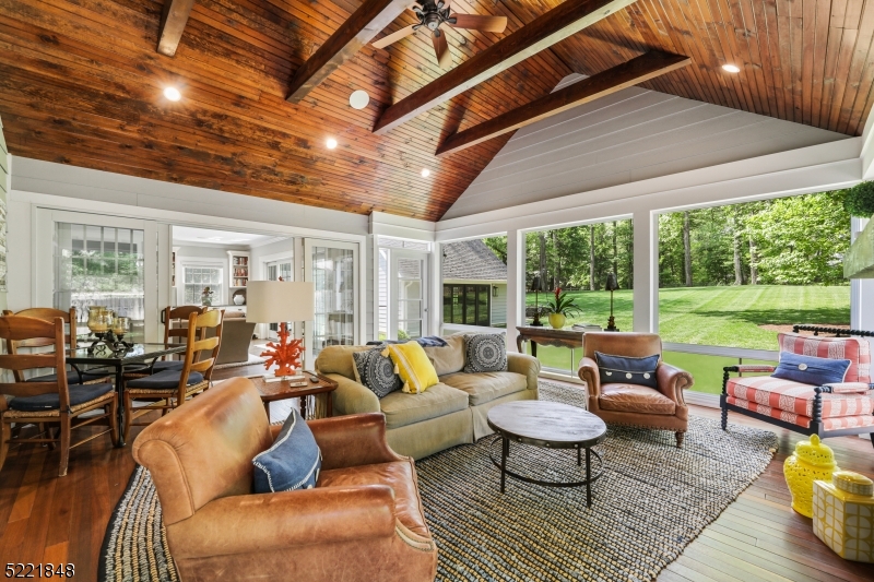 Rolling Hill - Residential