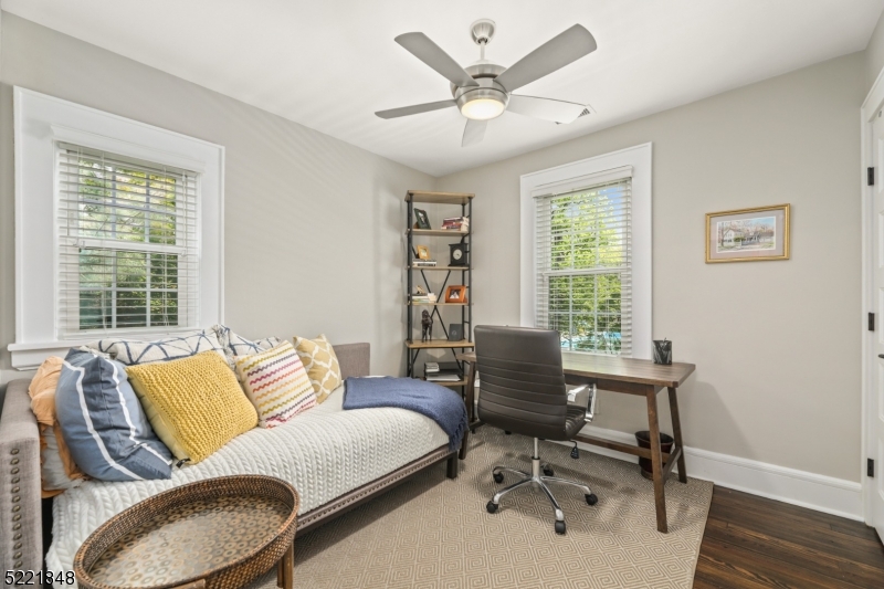 Rolling Hill - Residential