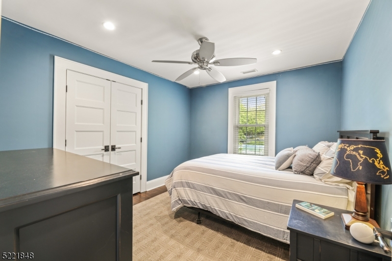 Rolling Hill - Residential