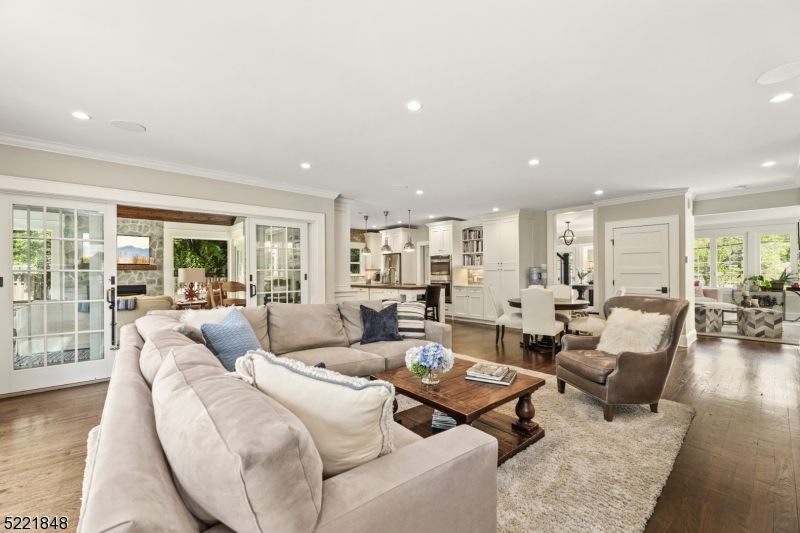 Rolling Hill - Residential