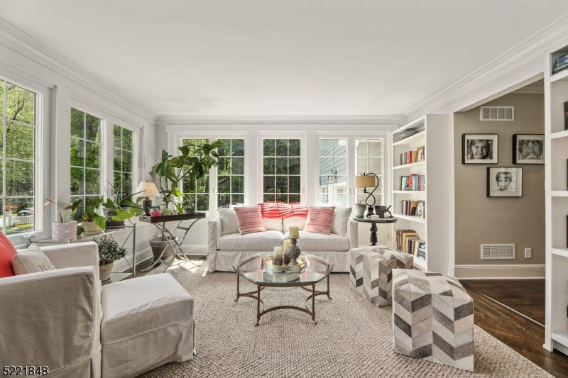 Rolling Hill - Residential