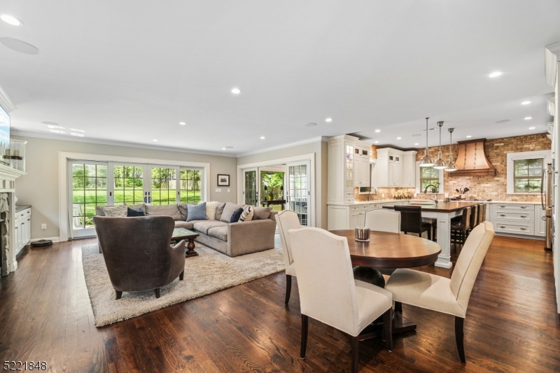 Rolling Hill - Residential