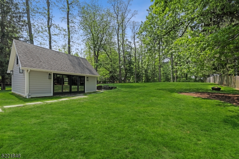 Rolling Hill - Residential