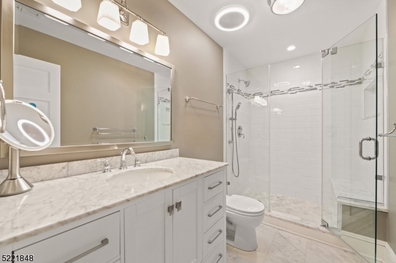 Rolling Hill - Residential