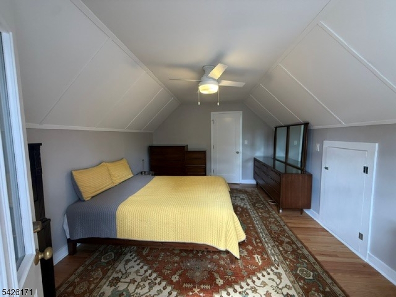 Lincoln Village - Residential