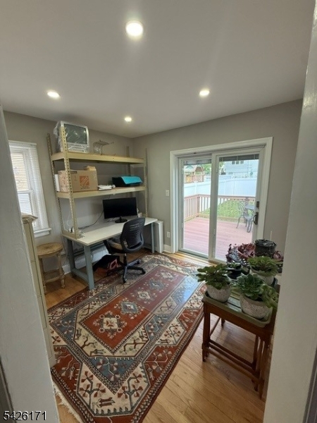 Lincoln Village - Residential