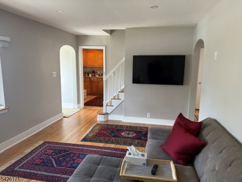 Lincoln Village - Residential