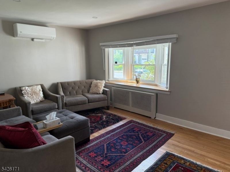 Lincoln Village - Residential