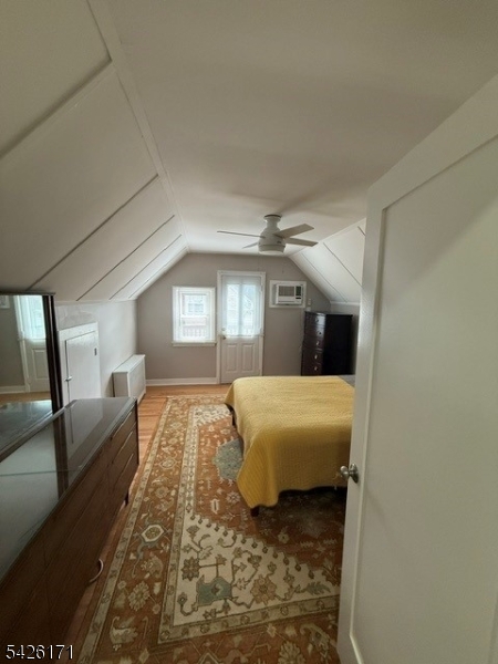 Lincoln Village - Residential