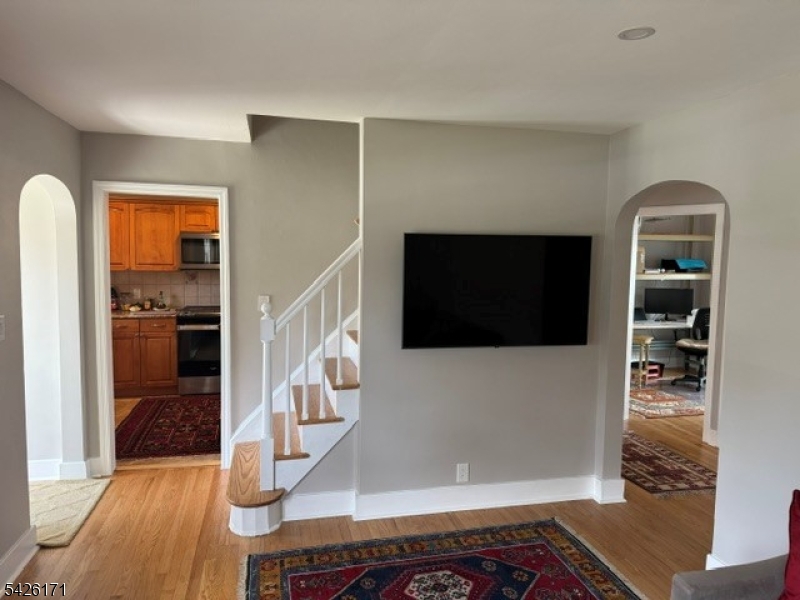 Lincoln Village - Residential