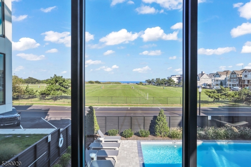 The Reef - Residential