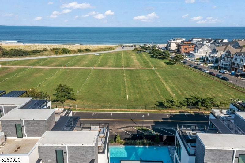 The Reef - Residential