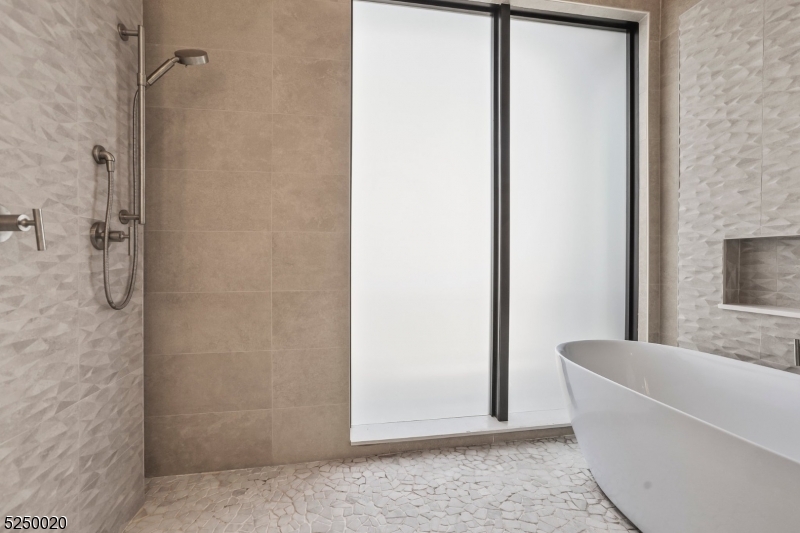 The Reef - Residential