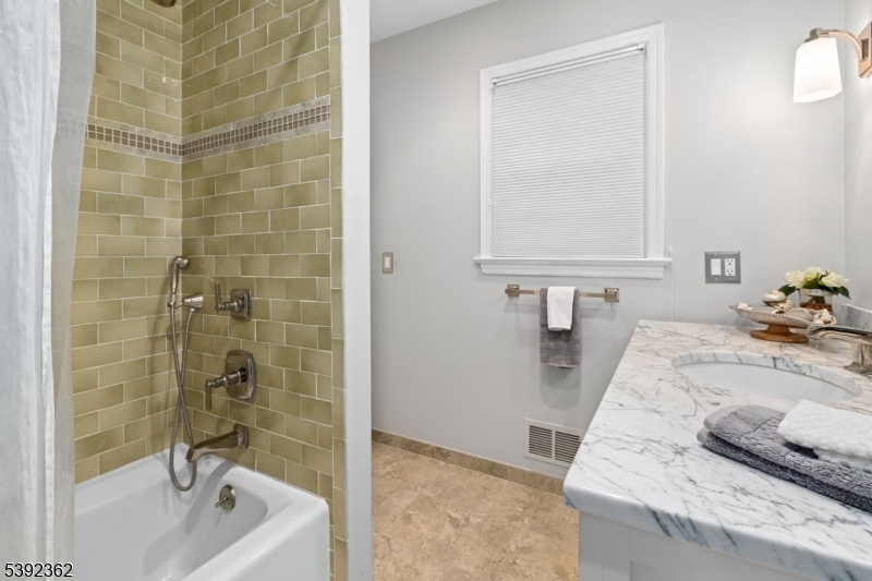 Summit East - Residential