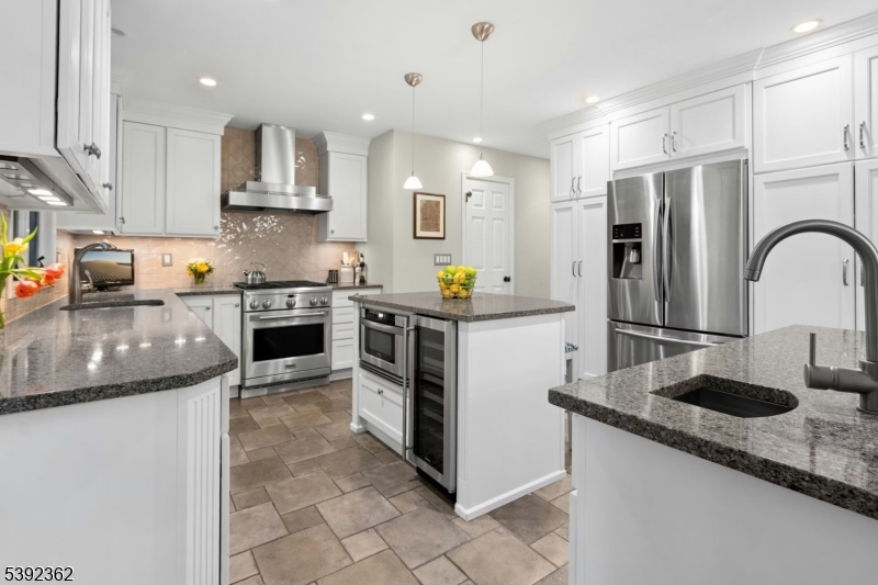 Summit East - Residential