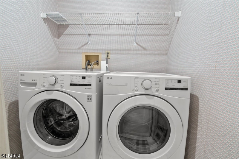 Changebridge at Montville - Residential