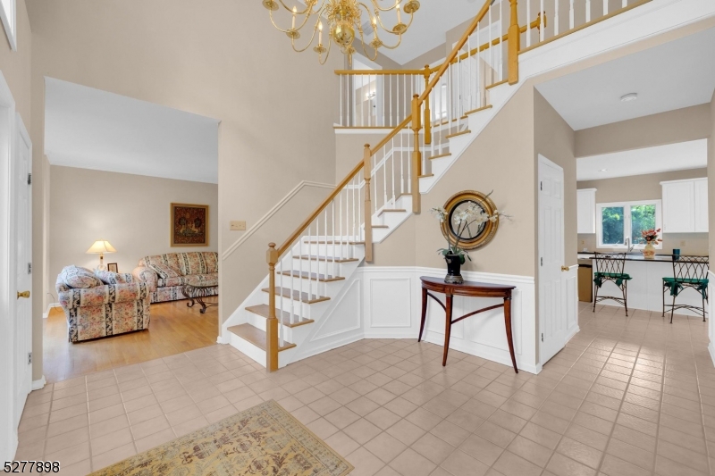 Ironia - Residential