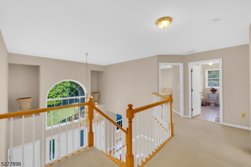 Ironia - Residential