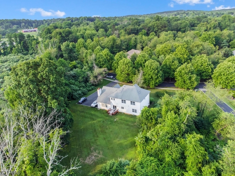 Ironia - Residential