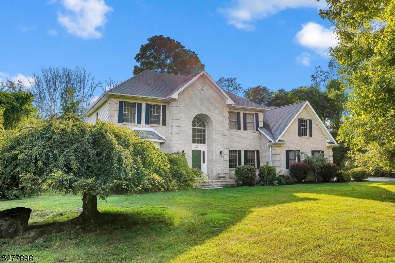 Ironia - Residential