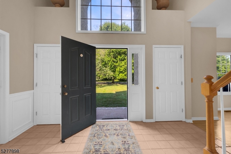 Ironia - Residential