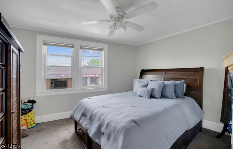 Broughton Avenue - Residential Income