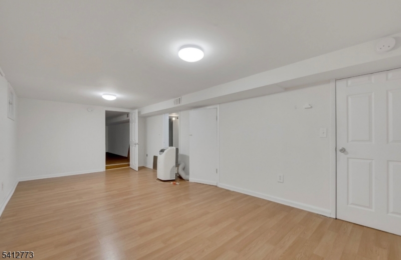 Broughton Avenue - Residential Income