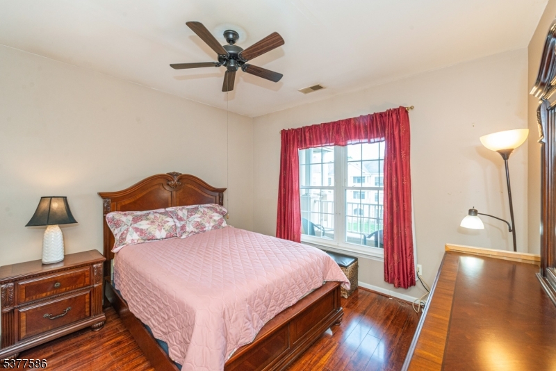 Fox Hills - Residential