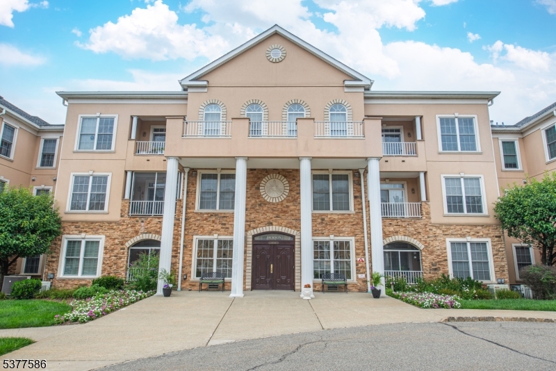 Fox Hills - Residential