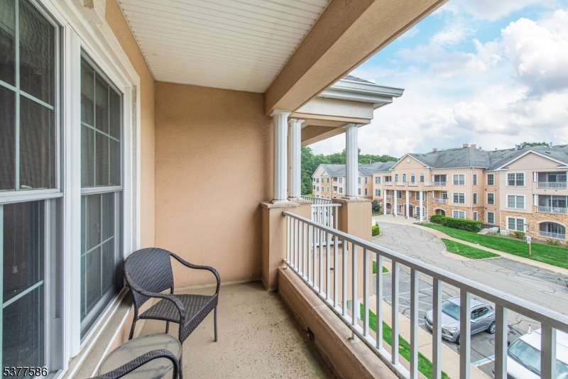 Fox Hills - Residential