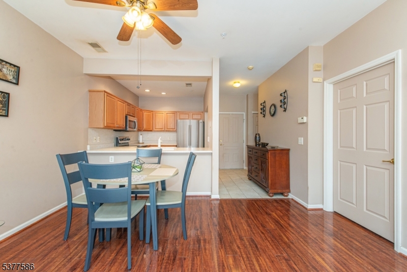 Fox Hills - Residential