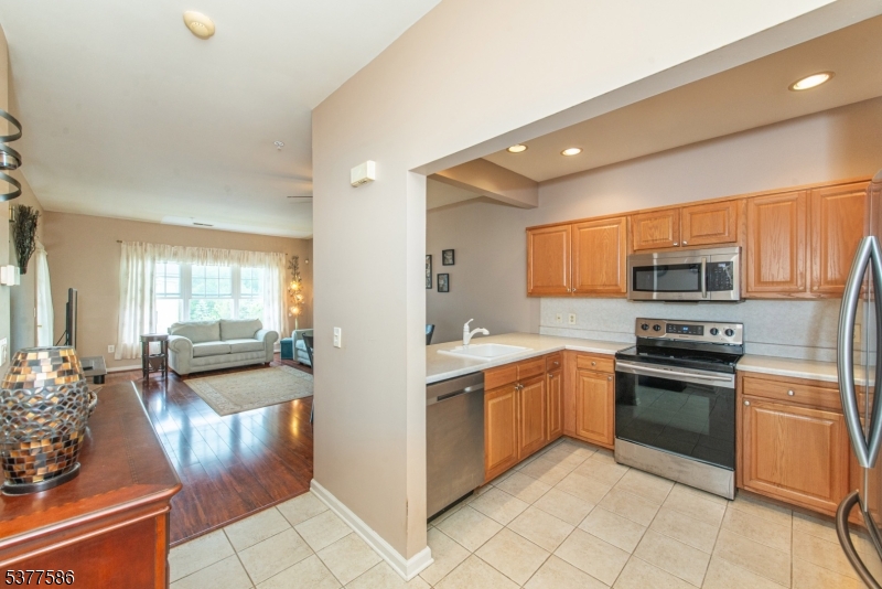 Fox Hills - Residential