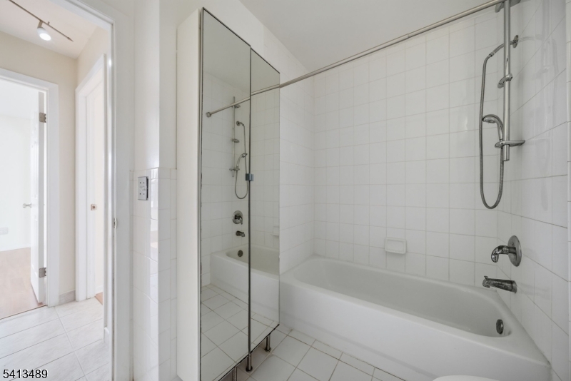 Hanover Park - Residential Lease