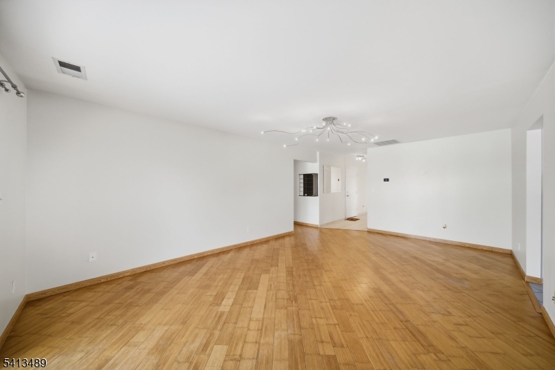 Hanover Park - Residential Lease