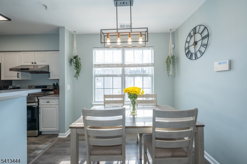 Crescent Court - Residential