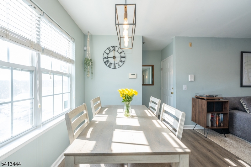 Crescent Court - Residential