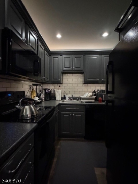 Lincoln Gardens - Residential