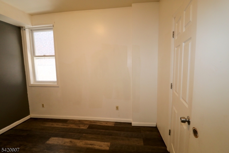 North - Commercial Sale