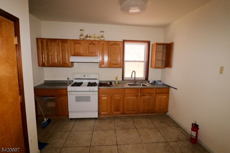 North - Commercial Sale