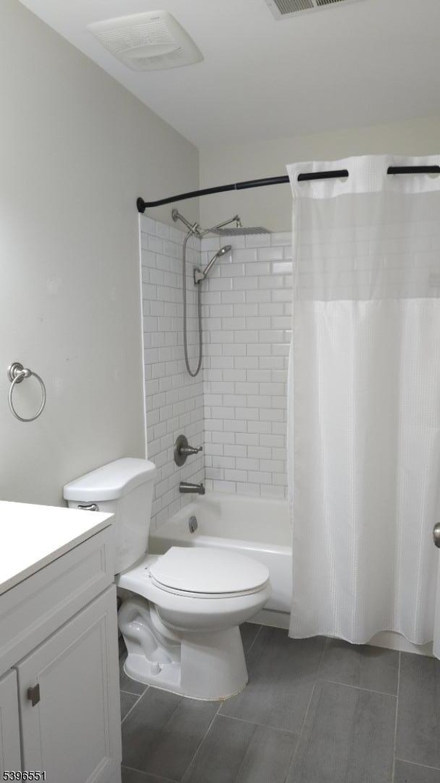 Drakesville At Roxbury - Residential Lease